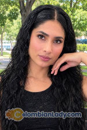 229249 - Mayleth Age: 32 - Colombia