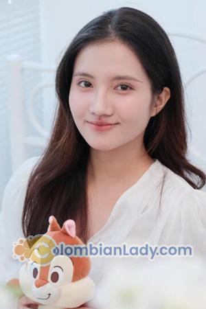 229428 - Ngoc Trang Age: 20 - Vietnam