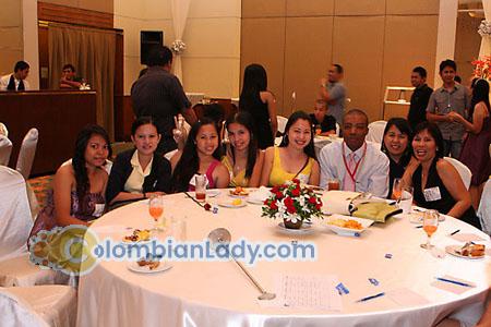women-of-philippines-013