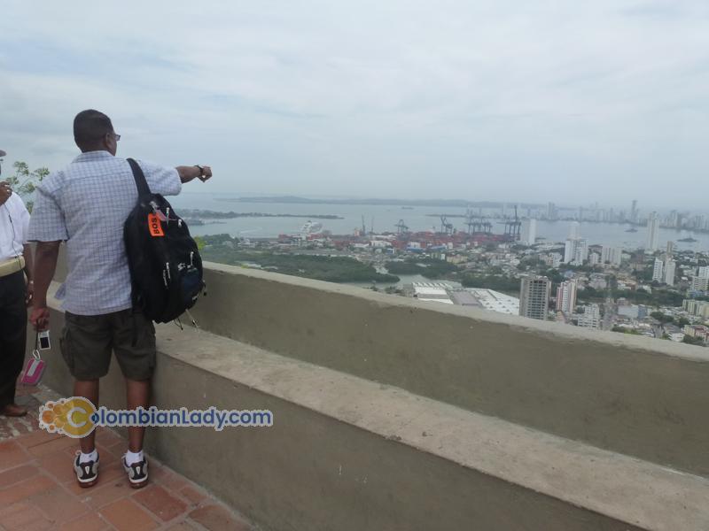 colombian-women-city-tour-32